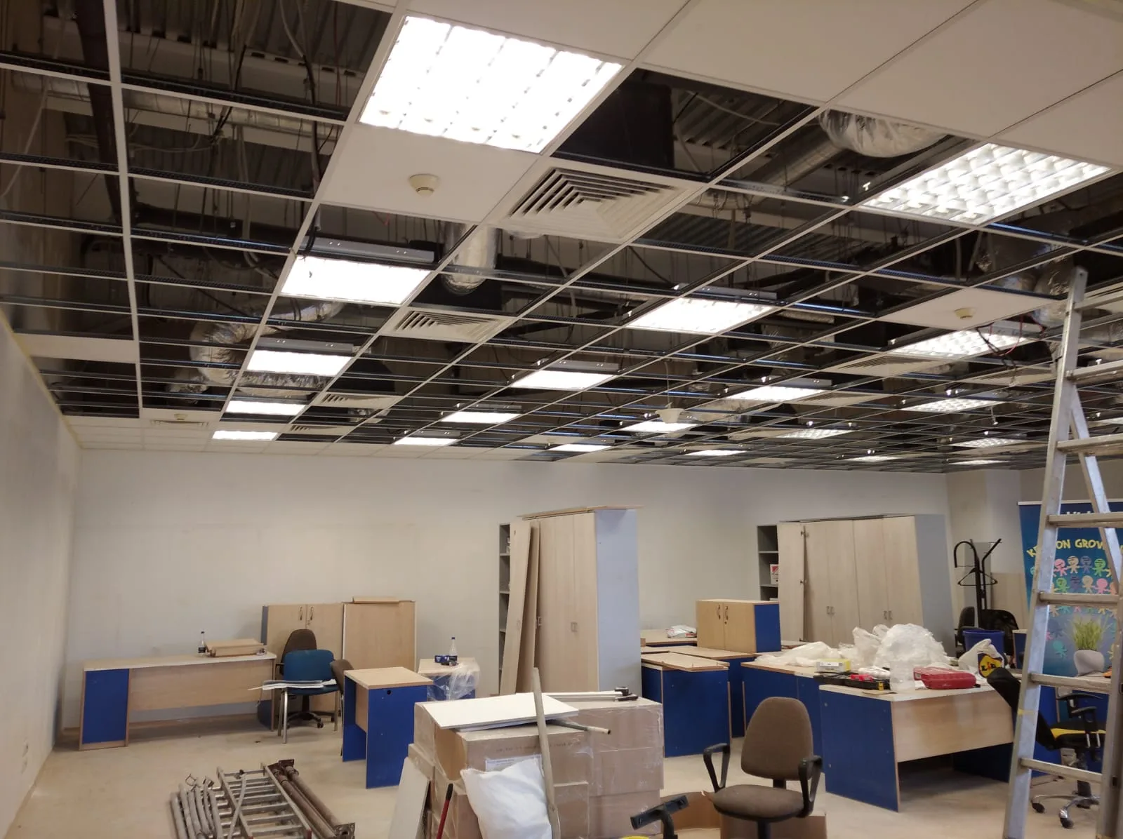 Office renovation work by Zenbau
